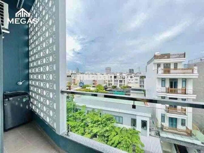 DUPLEX BAN CÔNG RỘNG RÃI - FULL TIỆN NGHI - GẦN CVPM QUANG TRUNG
