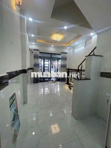 NHÀ HẺM BA GÁC 405// THỐNG NHẤT (4,5x9M) - 3 PHÒNG NGỦ GIÁ 11TR