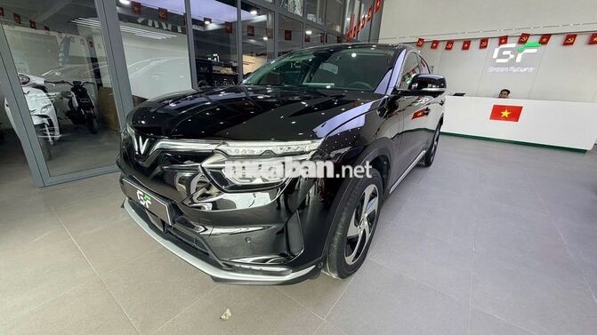 VINFAST VF 8 ECO 2023 MÀU ĐEN – PIN CATL