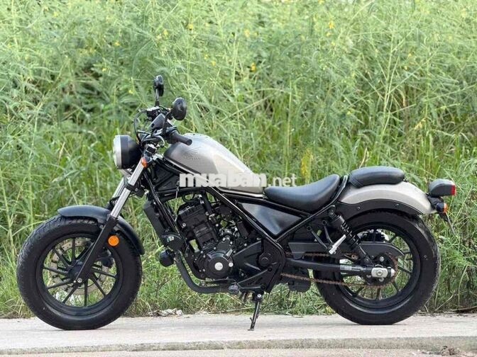 Honda Rebel 300 2021 5.000 km màu Bạc