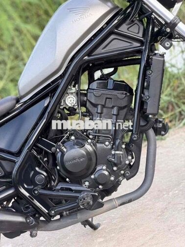 Honda Rebel 300 2021 5.000 km màu Bạc
