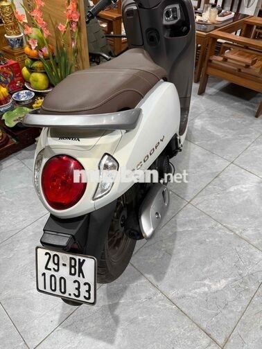 Honda Scoopy 2024 màu trắng