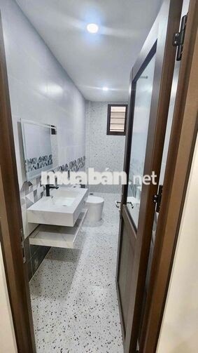CHO THUÊ NHÀ ĐẸP 6 PHÒNG NGỦ- CÓ THANG MÁY KDC HIM LAM - 50 TRIỆU