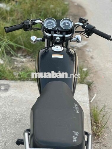 Yamaha YB125 SP màu Đen