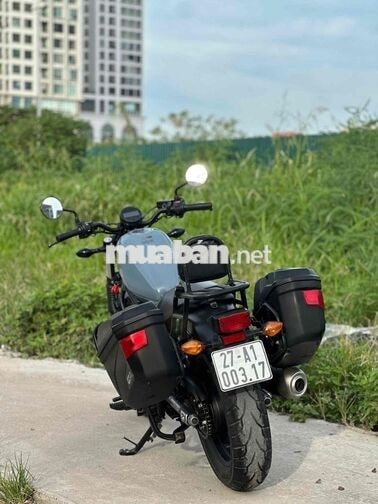 Honda Rebel 300 màu Xanh