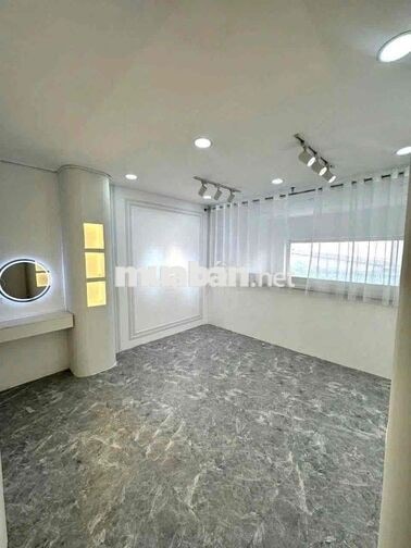 Mặt Tiền KD 4x10m (Lửng Đúc) Đường 10m. Đàm Thận Huy. Tân Phú
