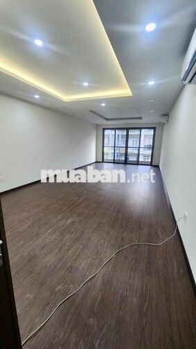CHO THUÊ NHÀ ĐẸP 6 PHÒNG NGỦ- CÓ THANG MÁY KDC HIM LAM - 50 TRIỆU