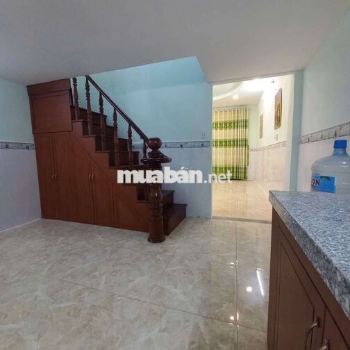Bán nhà tại ấp 1 xã Đông Thạnh,  cách Đặng Thúc Vịnh 200m