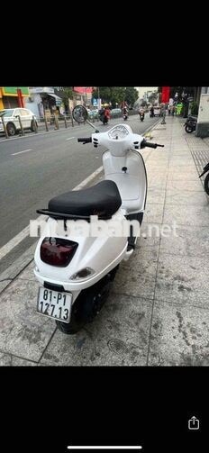 Piaggio Vespa LX 125 2009 màu trắng