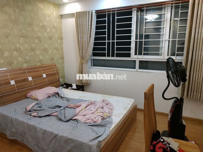 CHO THUÊ CĂN HỘ CAO CẤP HÙNG VƯƠNG PLAZA (QUẬN 5) – 130M² 3PN/3WC 