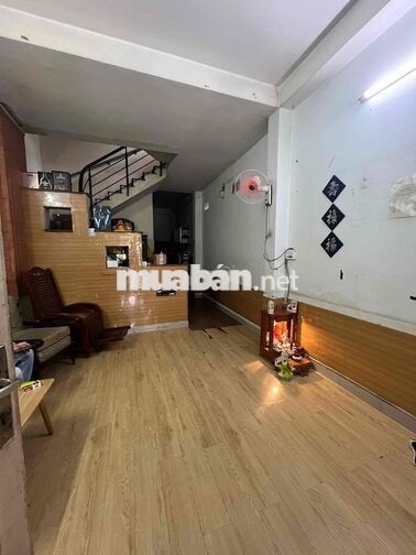 Chính chủ Cần Bán Gấp nhà MT chế lan viên , không qua trung gian