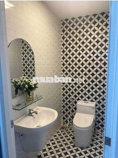 Cho thuê nhà đường Phạm Thế Hiển P5,Q8 DT.3m5×15m, 2Lầu 4Phòng 3toilet