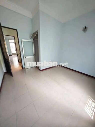 Bán nhà  hẻm 4,5 m 1/ Phạm đình Hổ p6 Q6