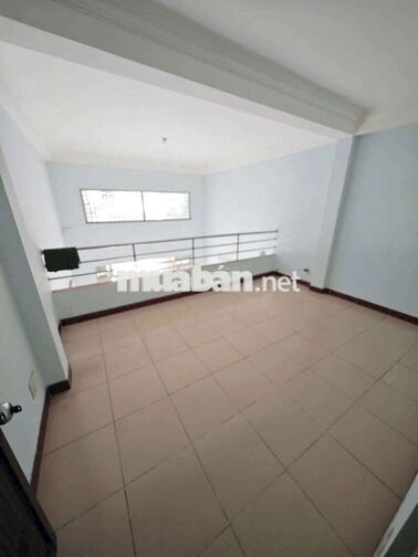 Bán nhà  hẻm 4,5 m 1/ Phạm đình Hổ p6 Q6
