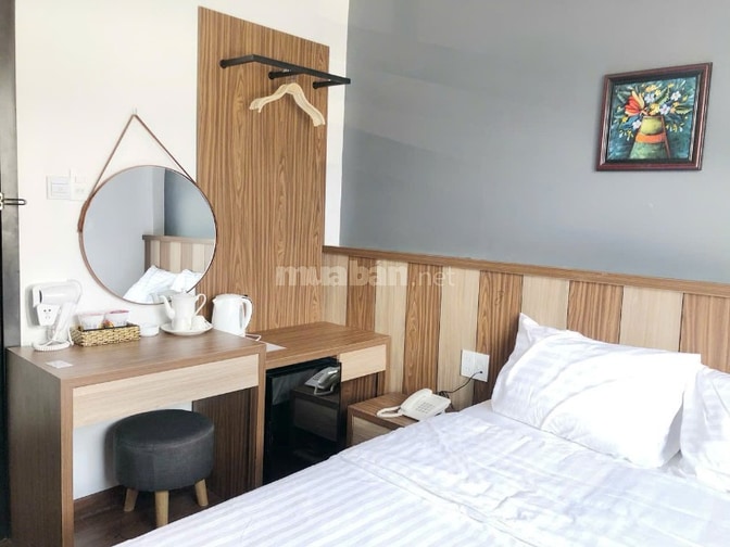 Cho thuê nguyên căn khách sạn 13 phòng trung tâm Đà Lạt, gần chợ