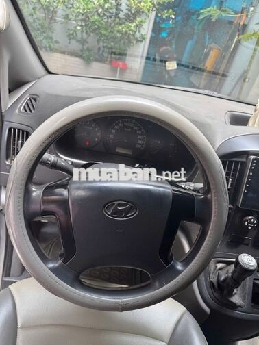 Hyundai Starex 2013 Bán tải 172.000 km Bạc