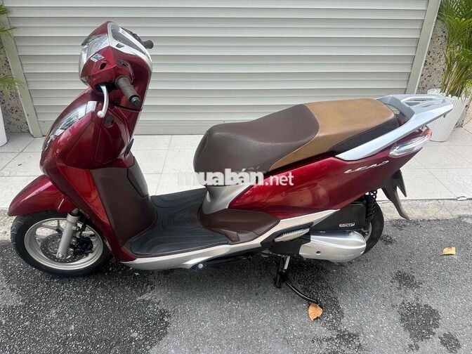 Honda Lead 2018 màu đỏ