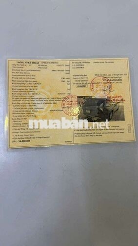 Hyundai Stargazer 7 chỗ tự động đỏ