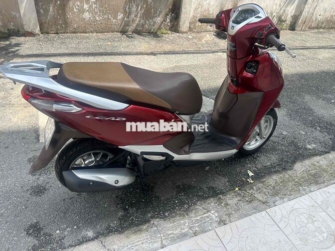 Honda Lead 2018 màu đỏ