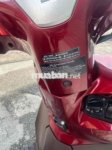 Honda Lead 2018 màu đỏ