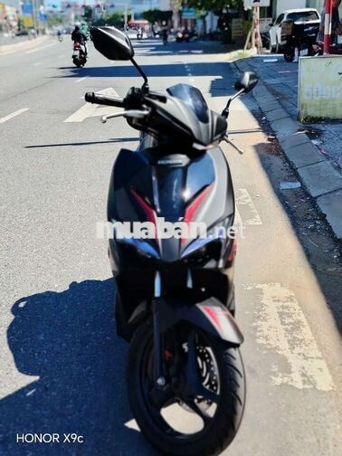 HONDA AIR BLADE 2017 ĐEN NHÁM