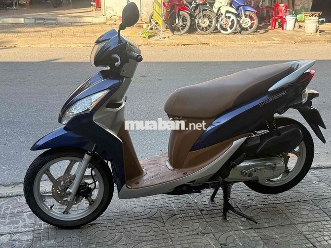 Honda Vision xanh bạc