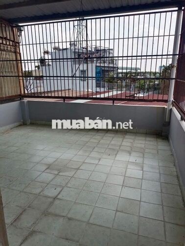 Nhà cho thuê mặt đường nhựa lớn huỳnh thị hai p. tân chánh hiệp q12 