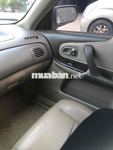 Ford Laser 2004 1.8 Số tự động Bạc