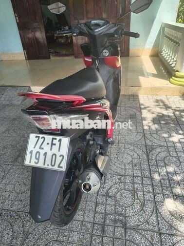 Yamaha Luvias Fi màu Đen đỏ