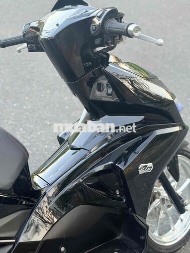 Honda Air Blade 2019 khoá ga mâm crom đen bóng