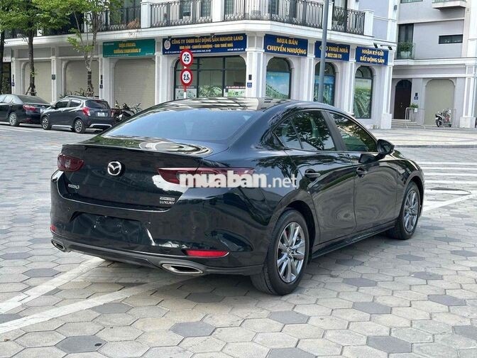 Mazda 3 2022 Luxury 1.5 AT Đen