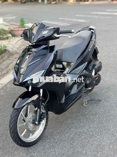 Honda Air Blade 2019 khoá ga mâm crom đen bóng