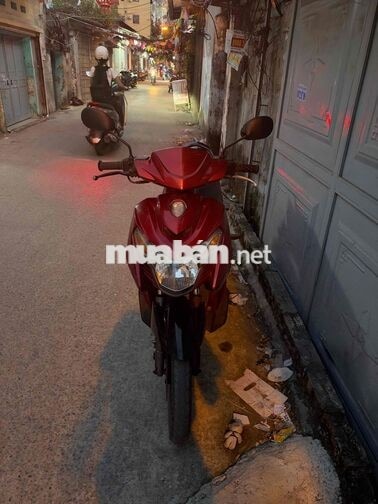 Yamaha Nouvo màu đỏ đen