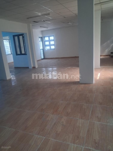 Cho thuê Nhà Xưởng 1000m2 (30x35m) đường Đoàn Hồng Phước, Tân Phú