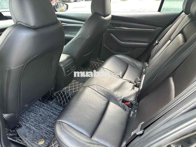 Mazda 3 2022 Luxury 1.5 AT Đen