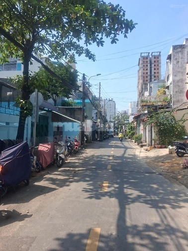 Cho thuê Nhà Xưởng 1000m2 (30x35m) đường Đoàn Hồng Phước, Tân Phú