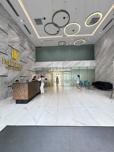 Bán gấp chung cư Imperia Sky Garden Minh Khai, Dt 98m2, 3 ngủ, 2 wc.