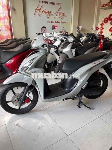 vison 2023 . bánh lớn. lướt 3k km . zin nguyen bản