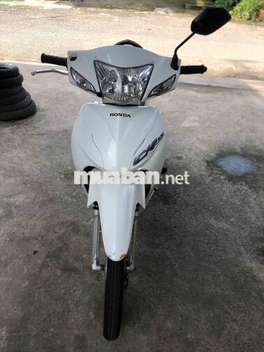 Honda Wave Alpha 110 2017 màu trắng