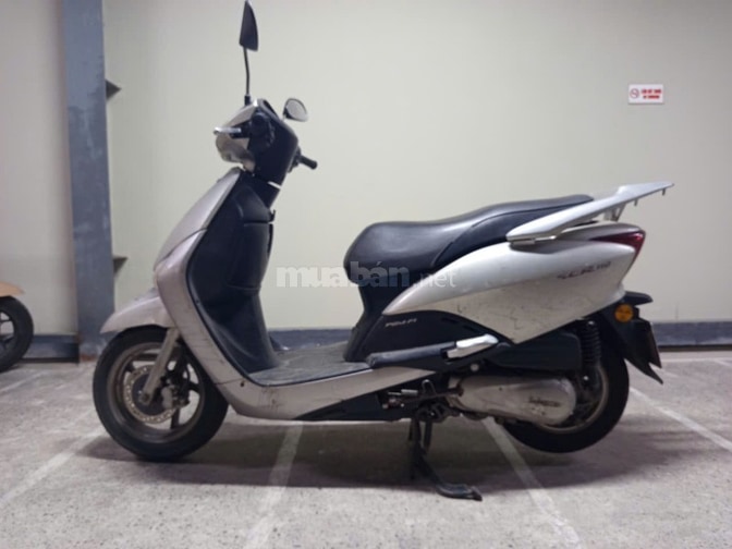 Bán xe Honda SCR chính chủ một đời, máy zin, ít đi