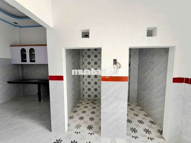 cần bán gấp căn nhà vị trí đẹp