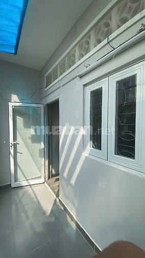 Cho thuê nhà nguyên căn, số 414/11 Nguyễn Tri Phương phường Vườn Lài