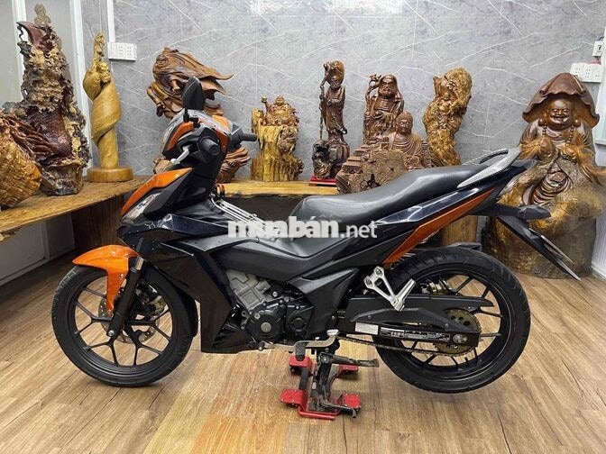 HONDA WINNER V1 2018 dàn áo đẹp, máy êm ru