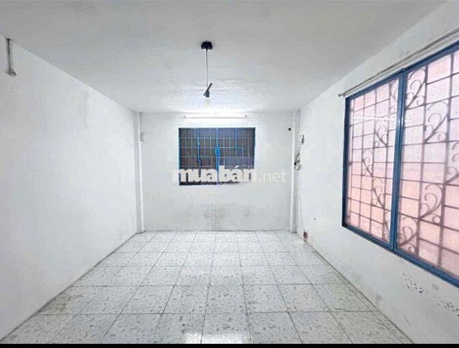 Cho thuê nhà mặt tiền đường Phó Đức Chính - nhà 4x20m, 1 trêt 1 lầu
