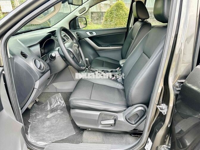 Mazda BT-50 2017 4x2 2.2 AT Xe Zin Nhập Thái