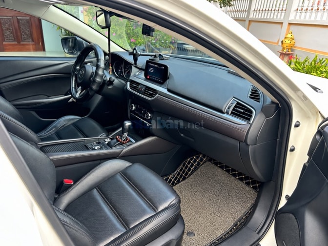 BÁN MAZDA 6 2.0 PREMIUM 2020 FACELIFT - XE NHÀ 1 CHỦ TỪ ĐẦU