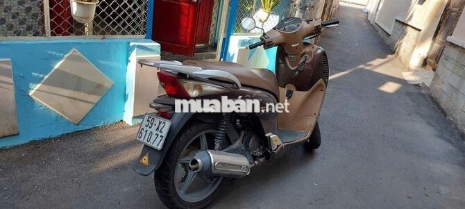 Honda SH150i màu Nâu