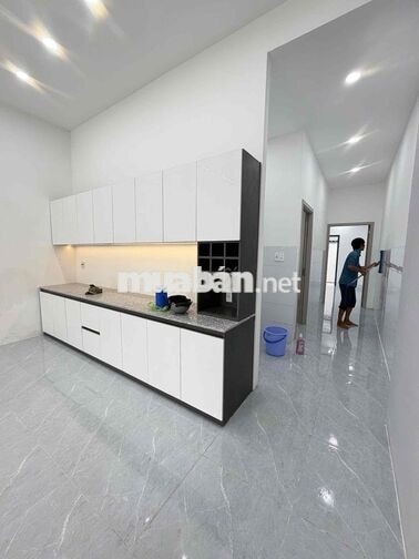 Nhà mới 2pn có nội thất KDC Hồng Loan