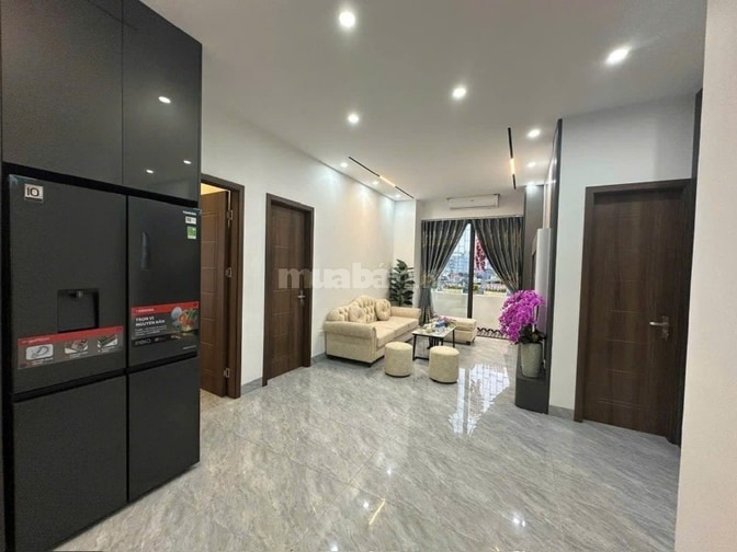 Bán căn hộ chung cư mặt phố Thanh Nhàn Full nội thất đẹp giá 5.5 tỷ.