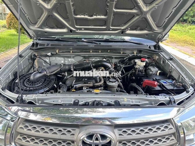 Toyota Fortuner 2010 2.7 AT 4x4 Xe Zin Giá Tốt